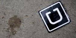 Mujeres ayudan a asesinos de chofer de Uber a escapar