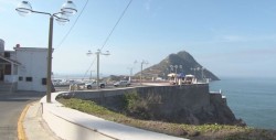SEMARNAT evalúa factibilidad de tirolesa en Mazatlán