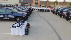 Recibe la SSPyTM patrullas y uniformes nuevos