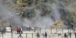 Muere una familia en cráter volcánico