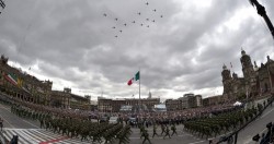 #Video México celebra la Independencia con un gran desfile militar