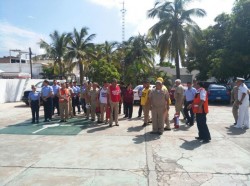 Conmemoran aniversario de Protección Civil con simulacros