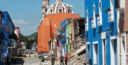 Derrumbe de iglesia en pleno bautizo deja once muertos en Puebla tras sismo