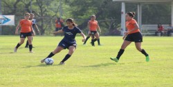 Escuela de fútbol femenil para UAS