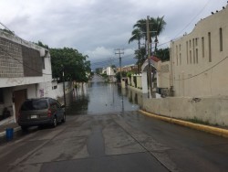 Lluvias provocan encharcamientos en la ciudad