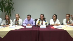 Se alistan amigas voluntarias por la educación para evento anual