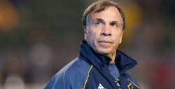 ¡OFICIAL! Bruce Arena deja de ser director técnico de Estados Unidos