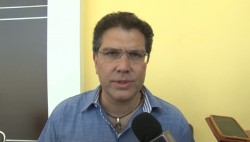 Rios Piter busca un millón de firmas