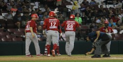 Mayos blanquea a Tomateros en el tercero de la serie