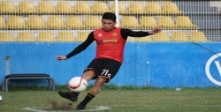 Moises Velasco podrá jugar ante San Luis