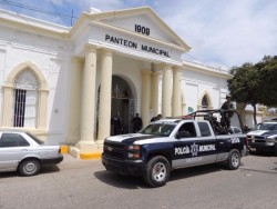 Listo operativo para  panteones
