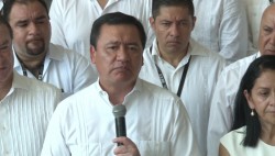 Siguen investigaciones sobre asesinato de Javier Valdez: Osorio Chong