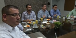 Se reúne el alcalde de Ahome con miembros de la intercamaral