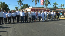 Desfilan en Ahome por la revolución mexicana