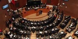 ¡Es una burla! Esto gastan nuestros senadores en peluquería