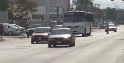 Defiende gobernador aumento de refrendo vehicular