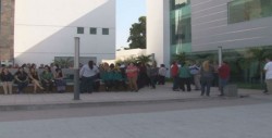 Trabajadores federales de educación exigen pagos pendientes