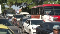 Se descontrola el tráfico