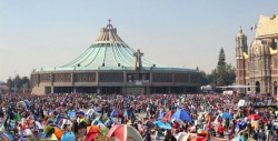 Miles de peregrinos llegan a Basílica de Guadalupe para celebrar a la Virgen