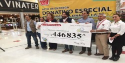 Entrega Casa Ley donativo a Proeduca Sinaloa IAP