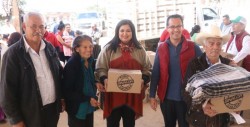 Familias desplazadas de Concordia reciben apoyos