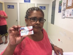 Entregan vales, en tarjetas electrónicas