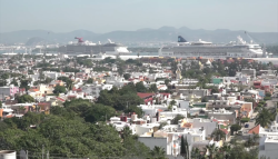 Llegan dos cruceros a Mazatlán
