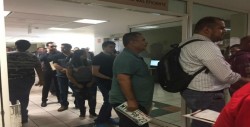 Se registran largas filas en recaudación