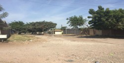 Muy descuidado boulevard Villas de San Miguel de Culiacán