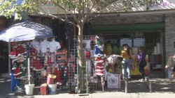 Aprobados 100 permisos para ambulantes en el centro