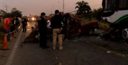 Choque carretero deja ocho muertos y dos lesionados