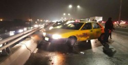 Choques múltiples por aguanieve deja al menos 20 lesionados