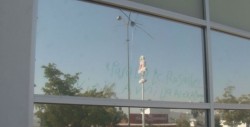 Dañan vidrio de oficinas de PROFECO Sinaloa