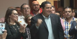 Solicita licencia definitiva al cargo Jesús Valdés
