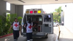 Falta de camillas en hospitales retrasa servicios de cruz roja: PC