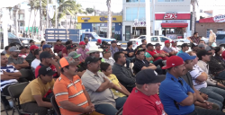 Se van agricultores de Sinaloa a Canadá