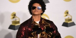 Arrasa con los premios Grammys 2018, Bruno Mars
