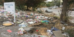 A pesar de señalamientos, tiran basura