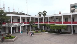 Vigila órgano de control interno a funcionarios