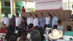 Jornada médica y de servicios en La Noria