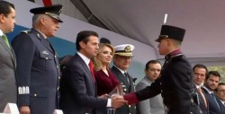 Conmemoran el 105 aniversario de la Marcha de la Lealtad