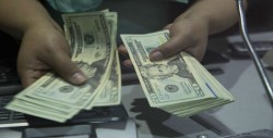 Se vende el dólar en 19.19 pesos