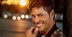 Chayanne enloquece a sus fans con tremenda foto