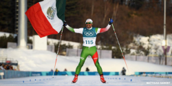 Competidor mexicano llega en último lugar y es recibido como héroe