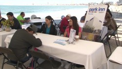 Ofertan vacantes del sector turismo