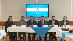 Toma protesta nueva mesa directiva de Grupo red de negocios