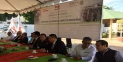 SNTE 53 y 27 celebran al Ejército Mexicano