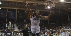 Jorge Casillas llega a Caballeros