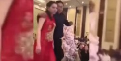 #Video En plena boda, suegro borracho besa a la novia