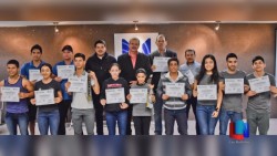 Entregan reconocimiento a atletas Navojoenses